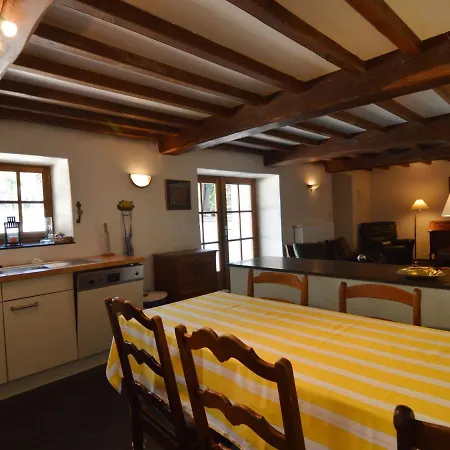 Holiday home Lovely In With Garden *