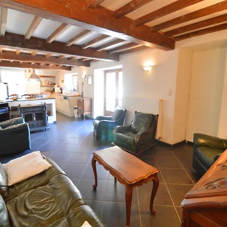 펜션 Cozy Near River